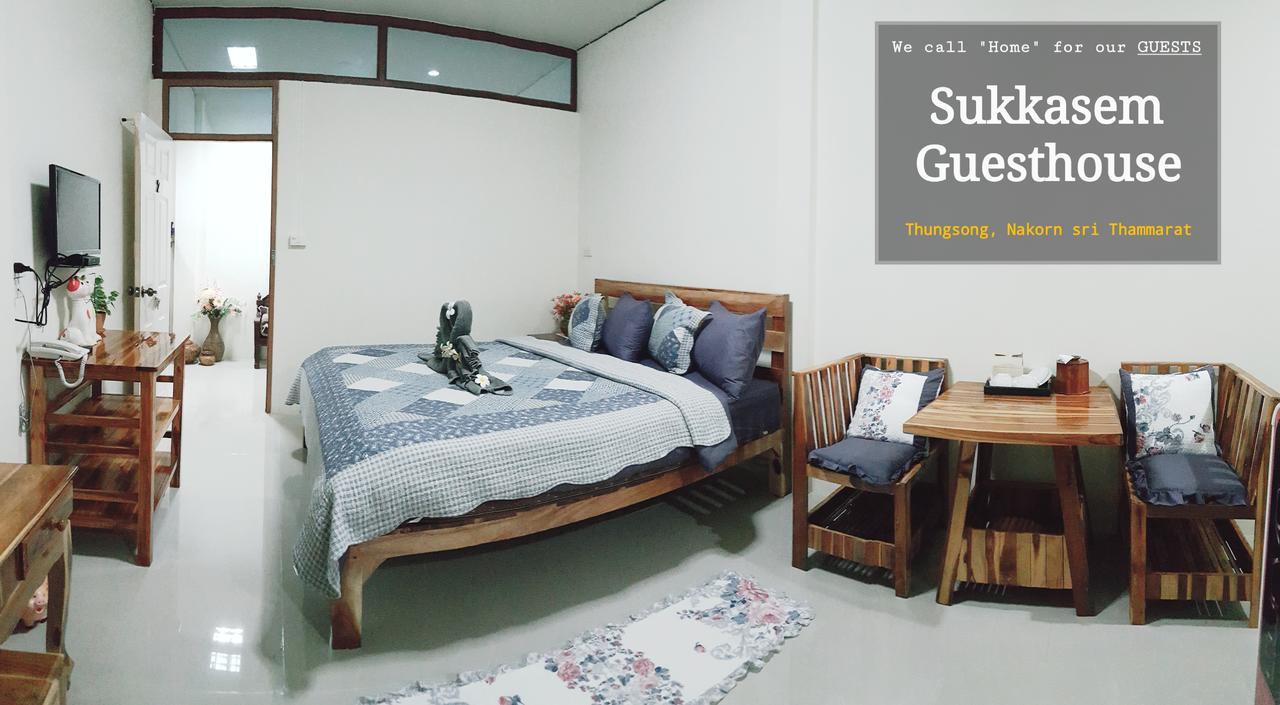 Sukkasem Guesthouse Thungsong Thung Song Ngoại thất bức ảnh